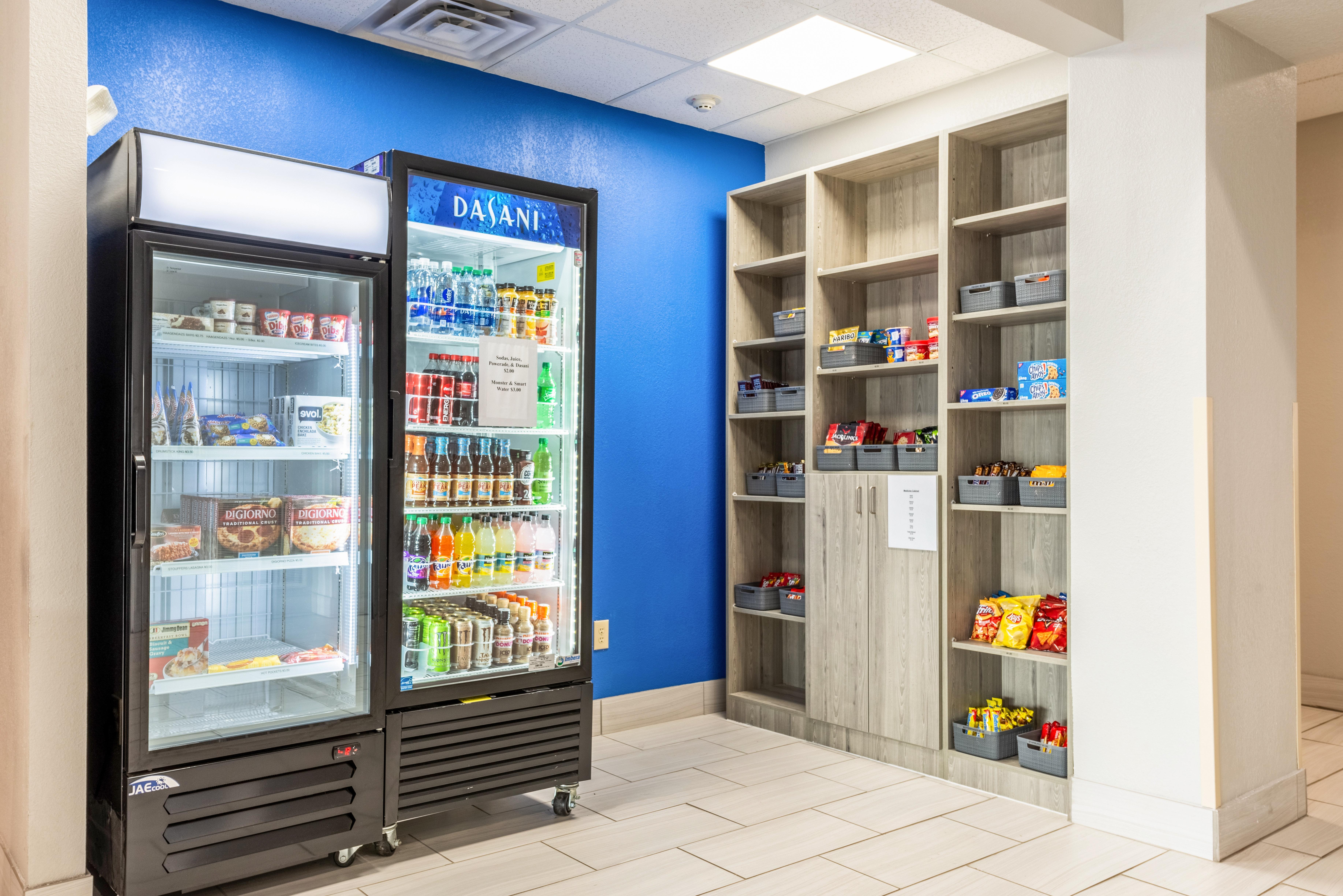 Holiday Inn Express & Suites Стейтсвилл Экстерьер фото