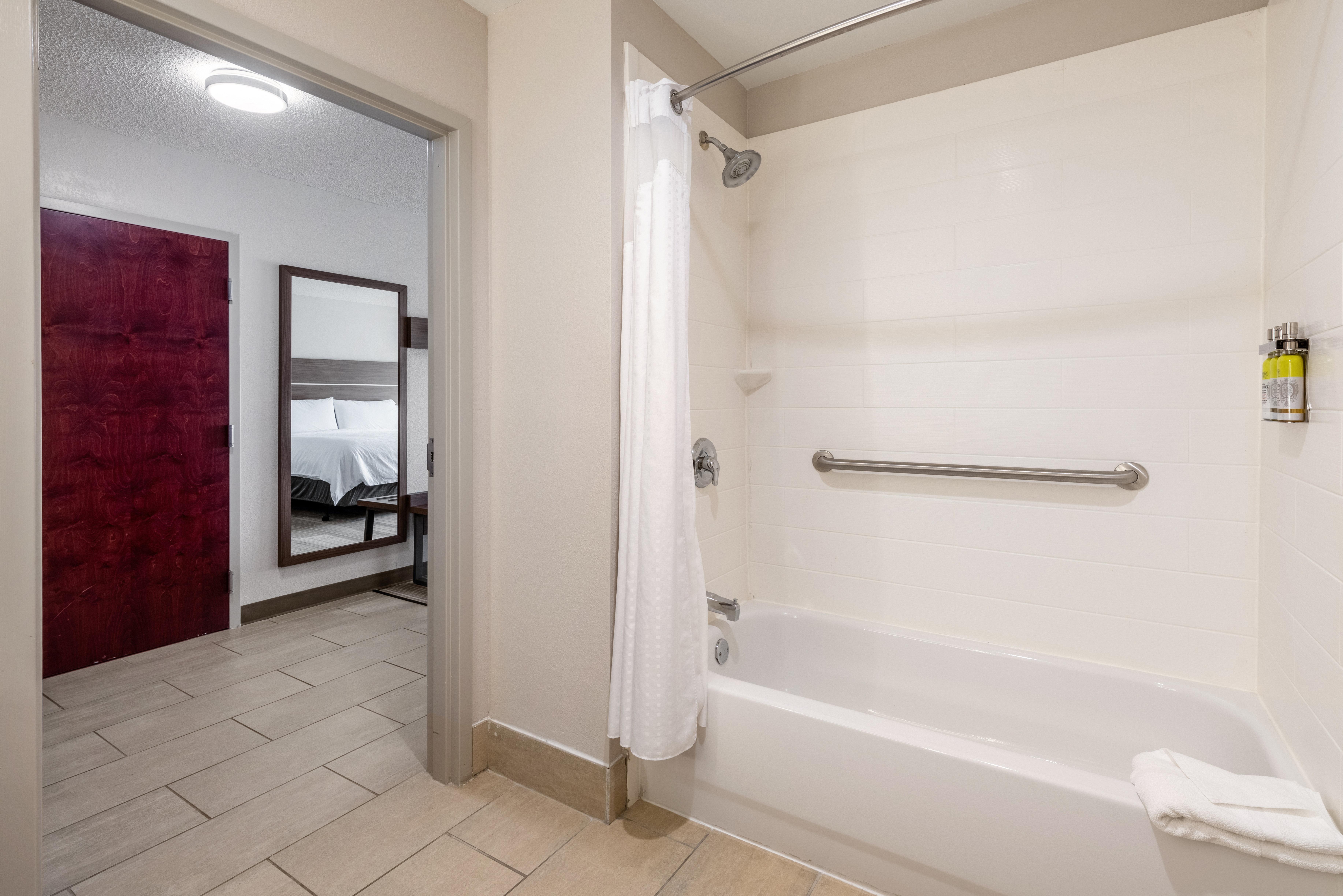 Holiday Inn Express & Suites Стейтсвилл Экстерьер фото